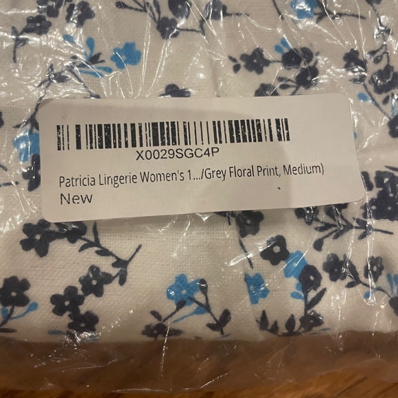 Patricia Lingerie Nightgown - Picture 6 of 6